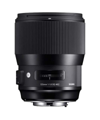 Sigma 135mm f/1.8 DG HSM Art Lens