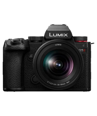 Panasonic Lumix S5II Mirrorless Camera w 20-60mm Lens